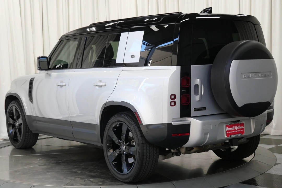 2020 Land Rover Defender 110 - Image 7 of 21