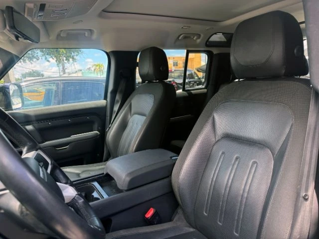 2020 Land Rover Defender L663 - Image 8 of 26