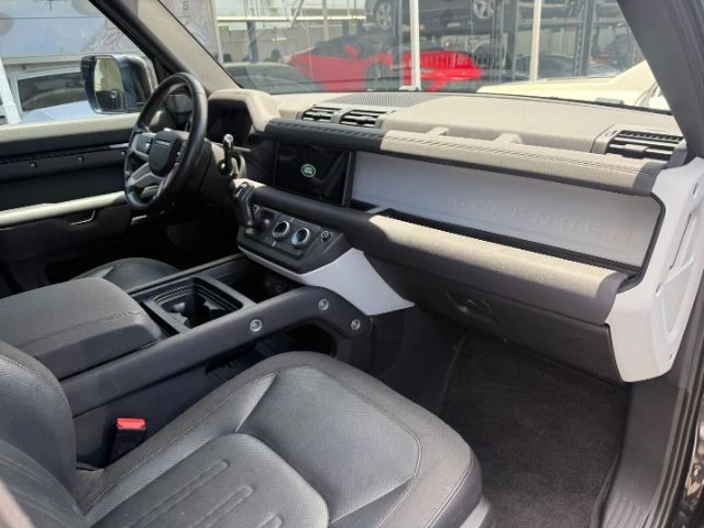 2020 Land Rover Defender L663 - Image 23 of 26