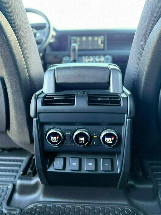2020 Land Rover Defender 110 - Image 21 of 21