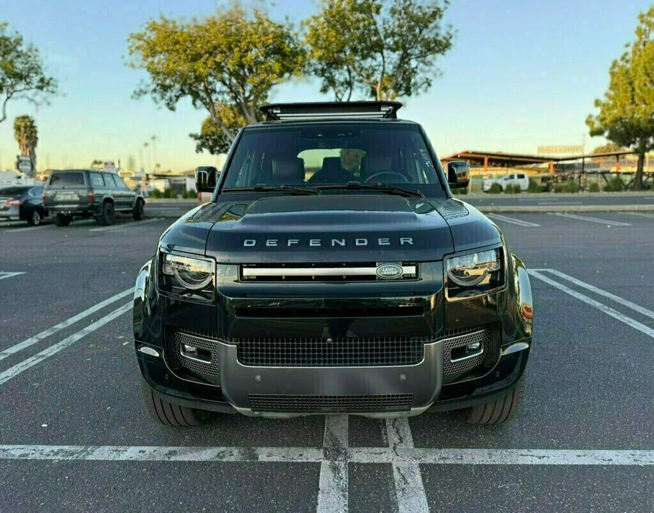2020 Land Rover Defender 110 - Image 2 of 21