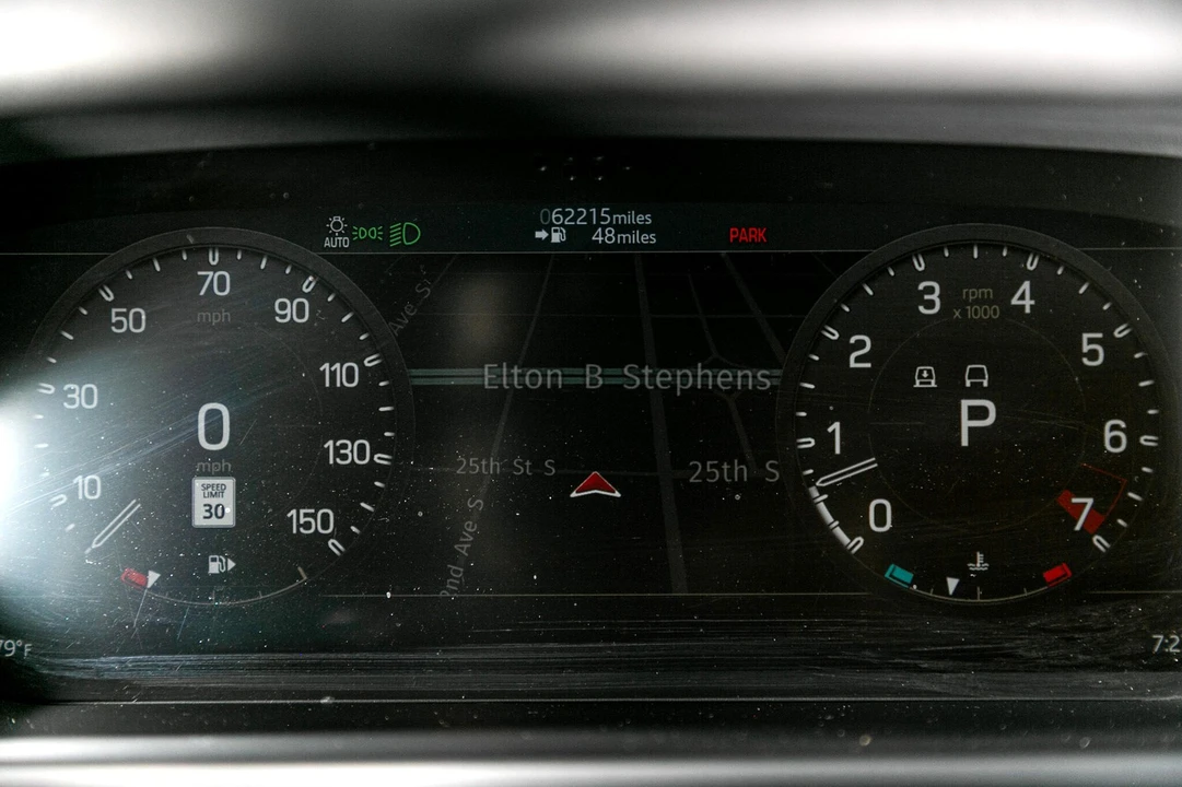 2020 Land Rover Defender 110 - Image 14 of 21