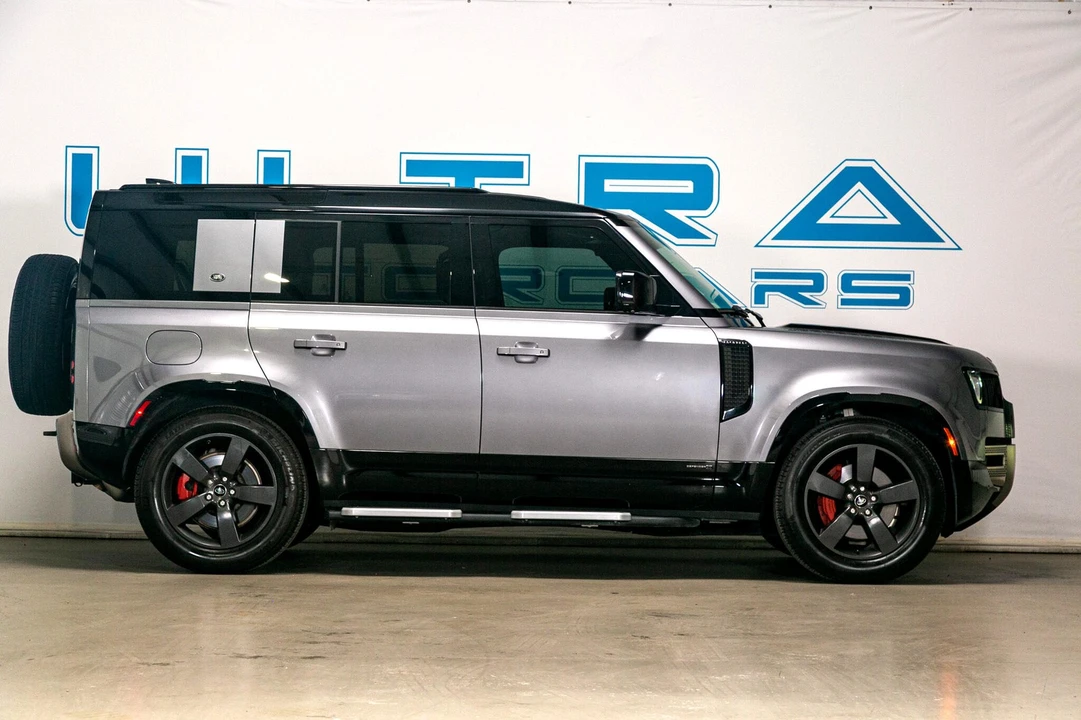 2020 Land Rover Defender 110 - Image 7 of 21