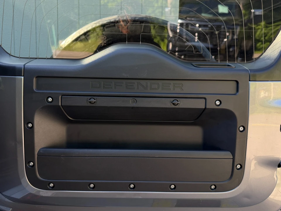 2020 Land Rover Defender L663 - Image 30 of 31