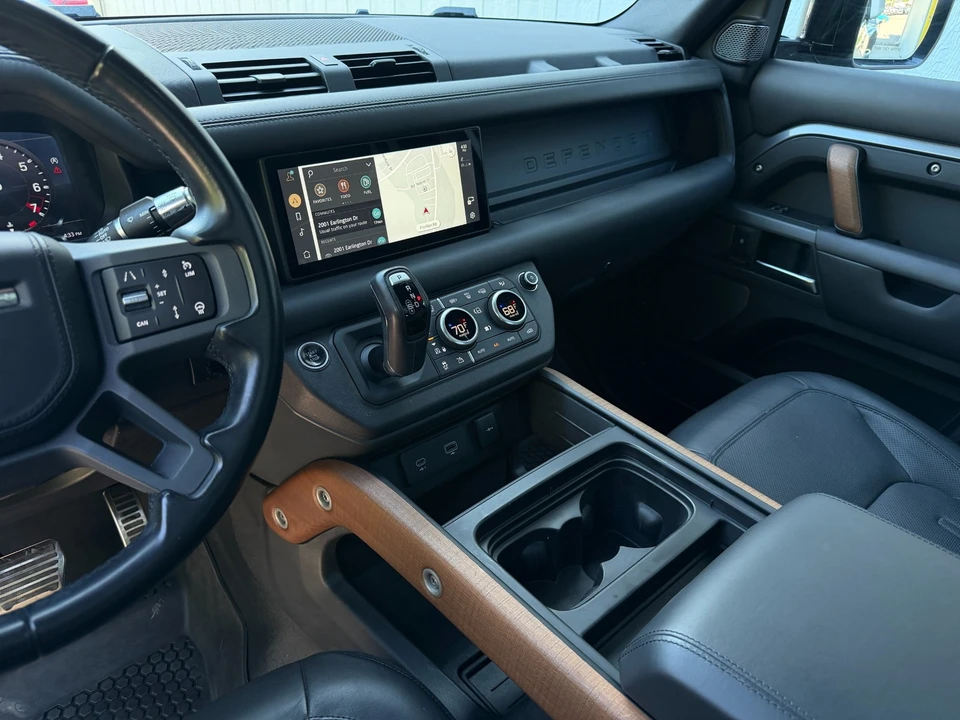 2020 Land Rover Defender L663 - Image 12 of 31