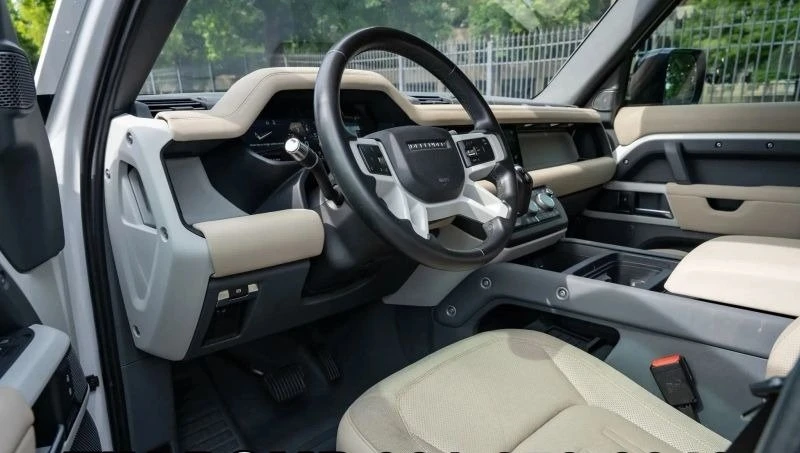 2020 Land Rover Defender L663 - Image 10 of 20
