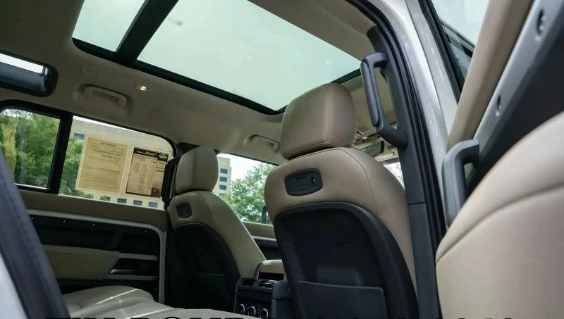 2020 Land Rover Defender L663 - Image 16 of 20