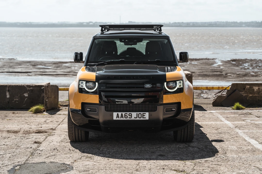 2020 Land Rover Defender L663 - Image 2 of 31