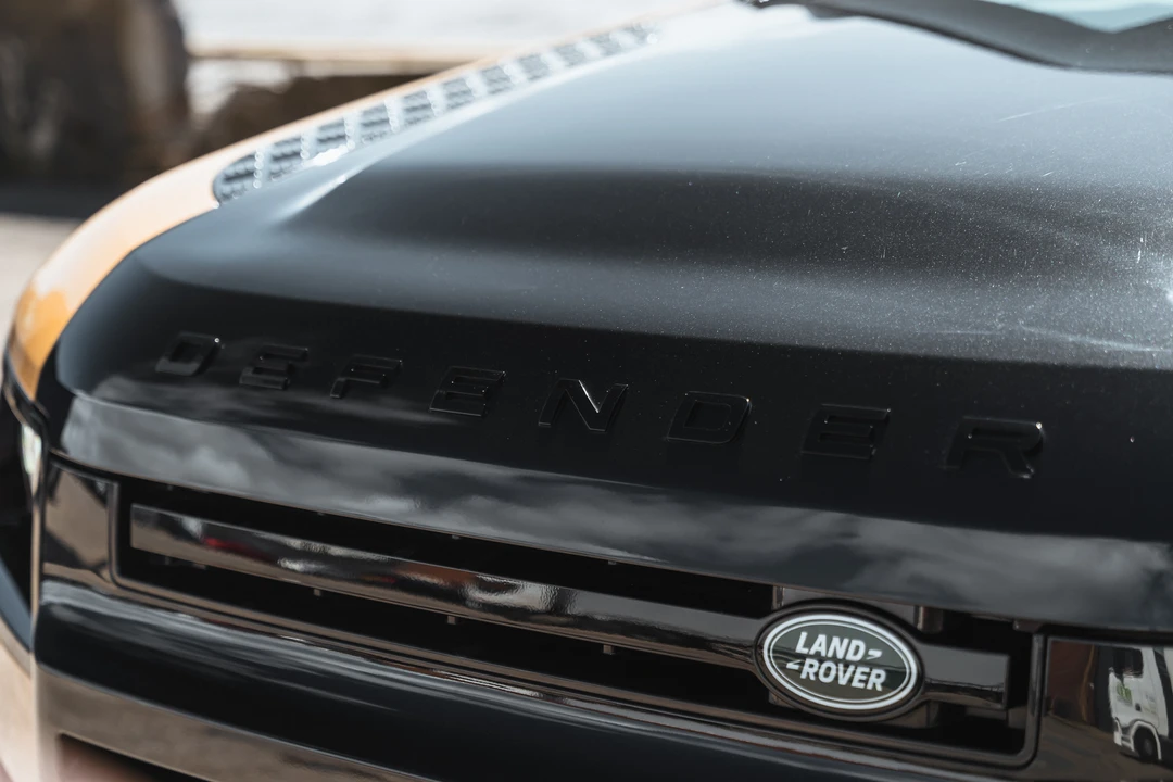 2020 Land Rover Defender L663 - Image 18 of 31