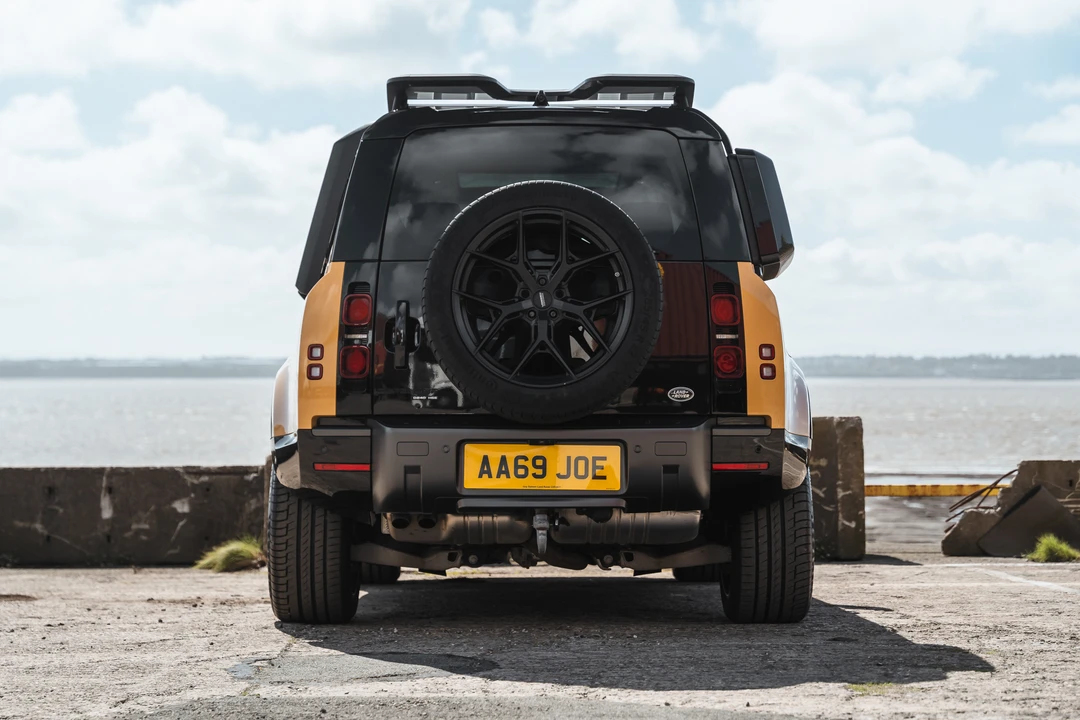 2020 Land Rover Defender L663 - Image 6 of 31