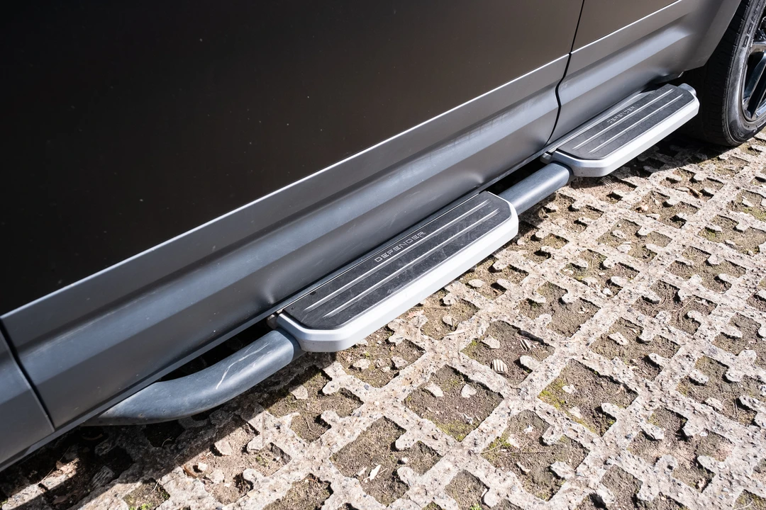 2020 Land Rover Defender L663 - Image 27 of 31