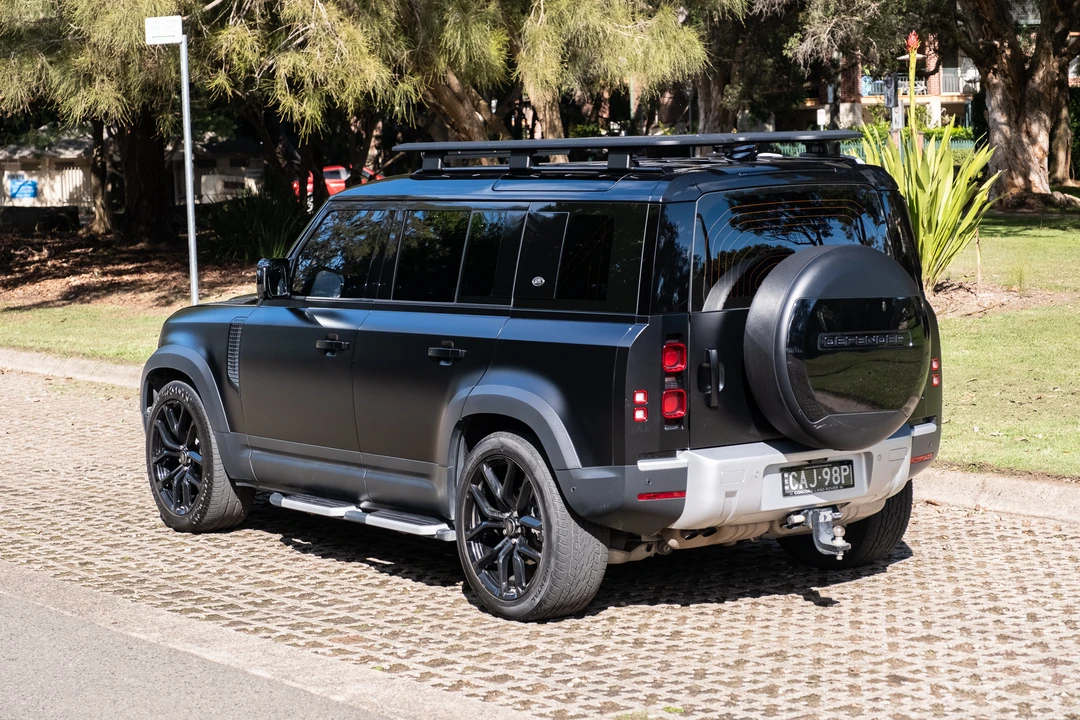2020 Land Rover Defender L663 - Image 5 of 31