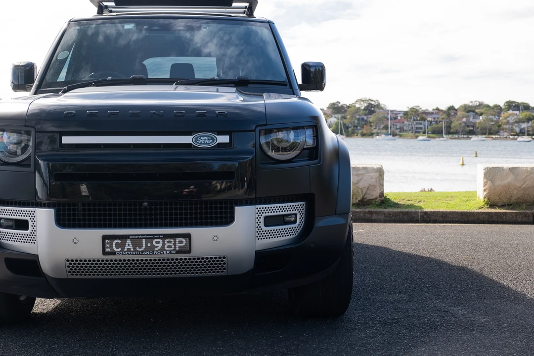 2020 Land Rover Defender L663 - Image 15 of 31