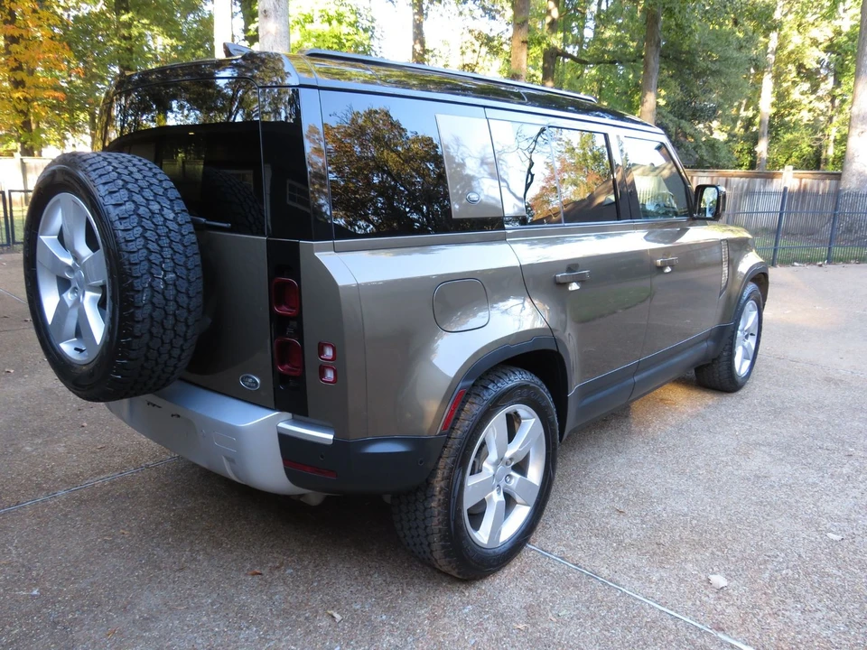 2020 Land Rover Defender 110 - Image 12 of 12