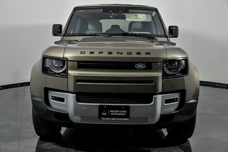 2020 Land Rover Defender L663 - Image 4 of 30