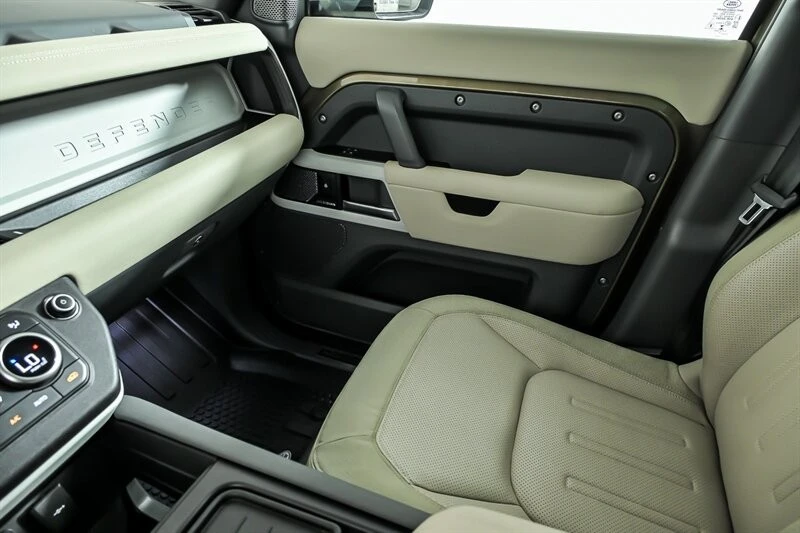 2020 Land Rover Defender L663 - Image 30 of 30