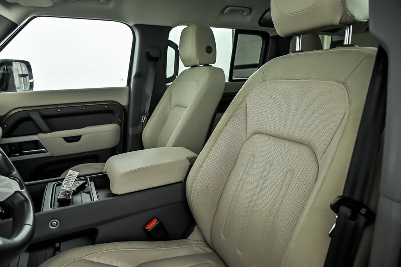 2020 Land Rover Defender L663 - Image 16 of 30