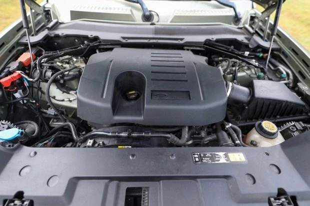2020 Land Rover Defender 110 - Image 6 of 6