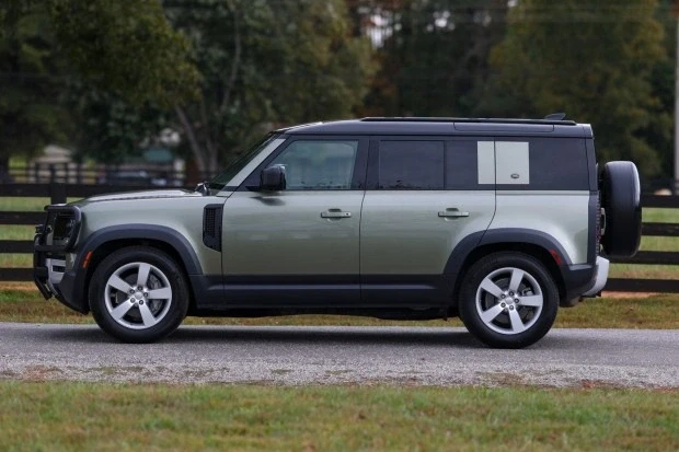 2020 Land Rover Defender 110 - Image 3 of 6
