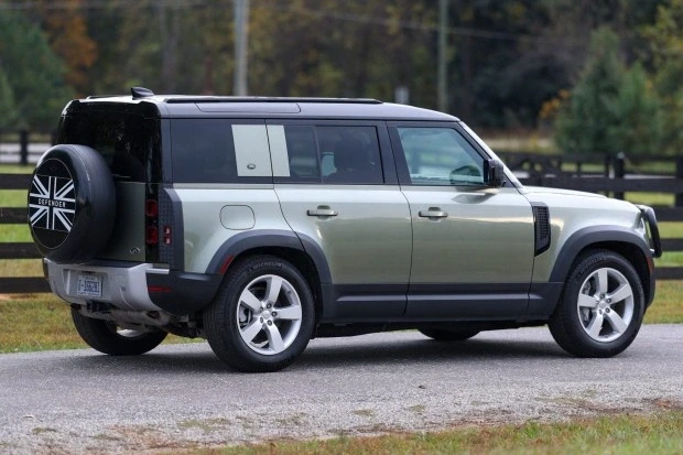 2020 Land Rover Defender 110 - Image 2 of 6