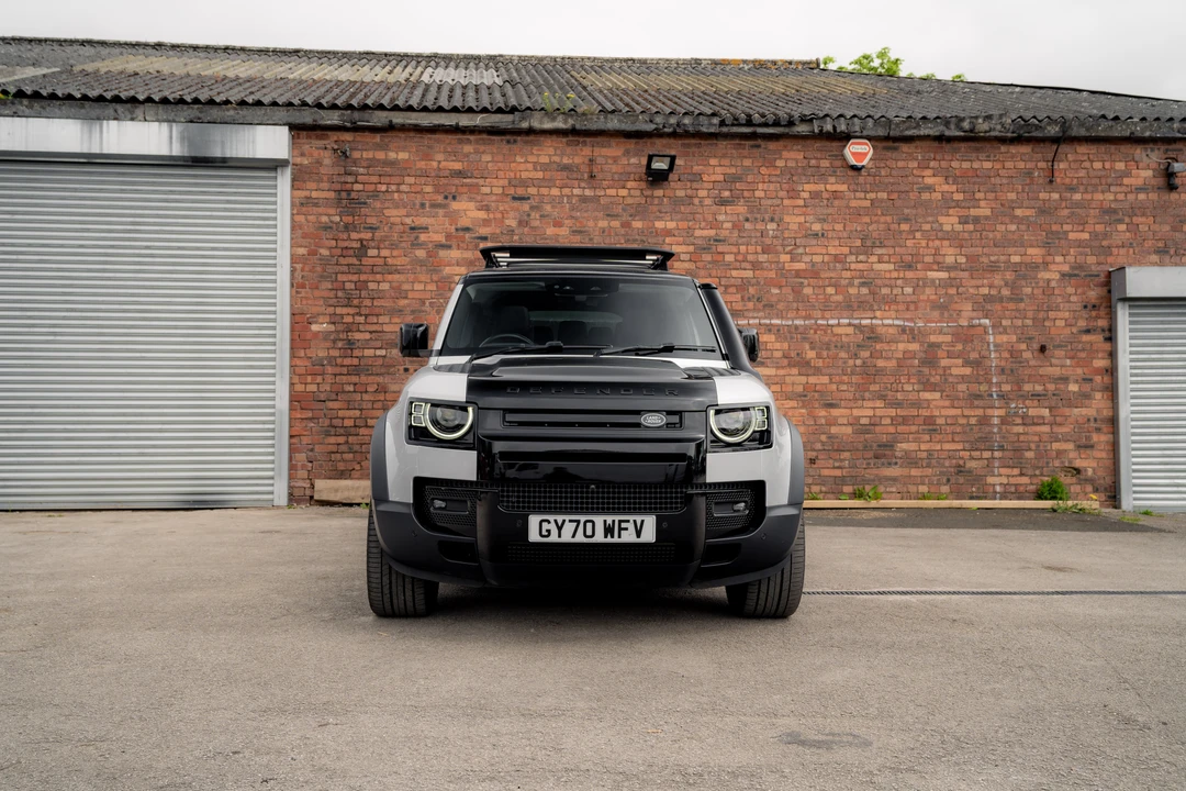 2020 Land Rover Defender L663 - Image 2 of 31