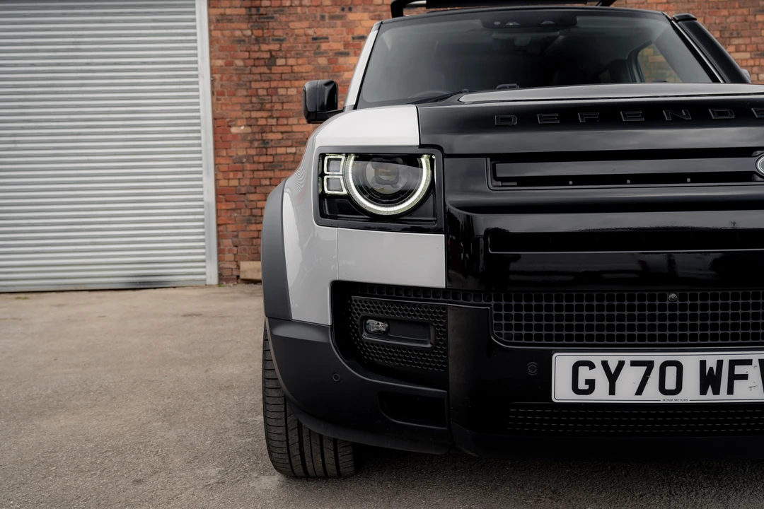 2020 Land Rover Defender L663 - Image 23 of 31