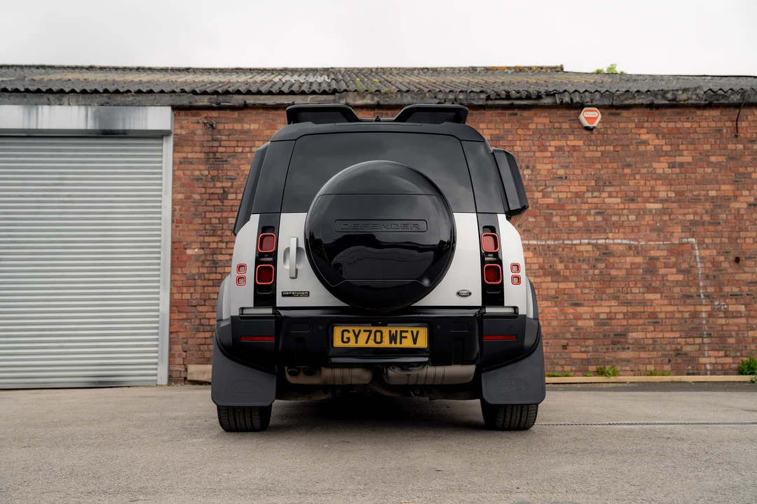 2020 Land Rover Defender L663 - Image 7 of 31