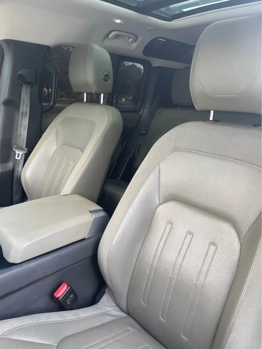 2020 Land Rover Defender L663 - Image 16 of 19