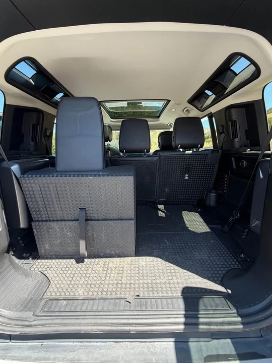 2020 Land Rover Defender L663 - Image 5 of 20