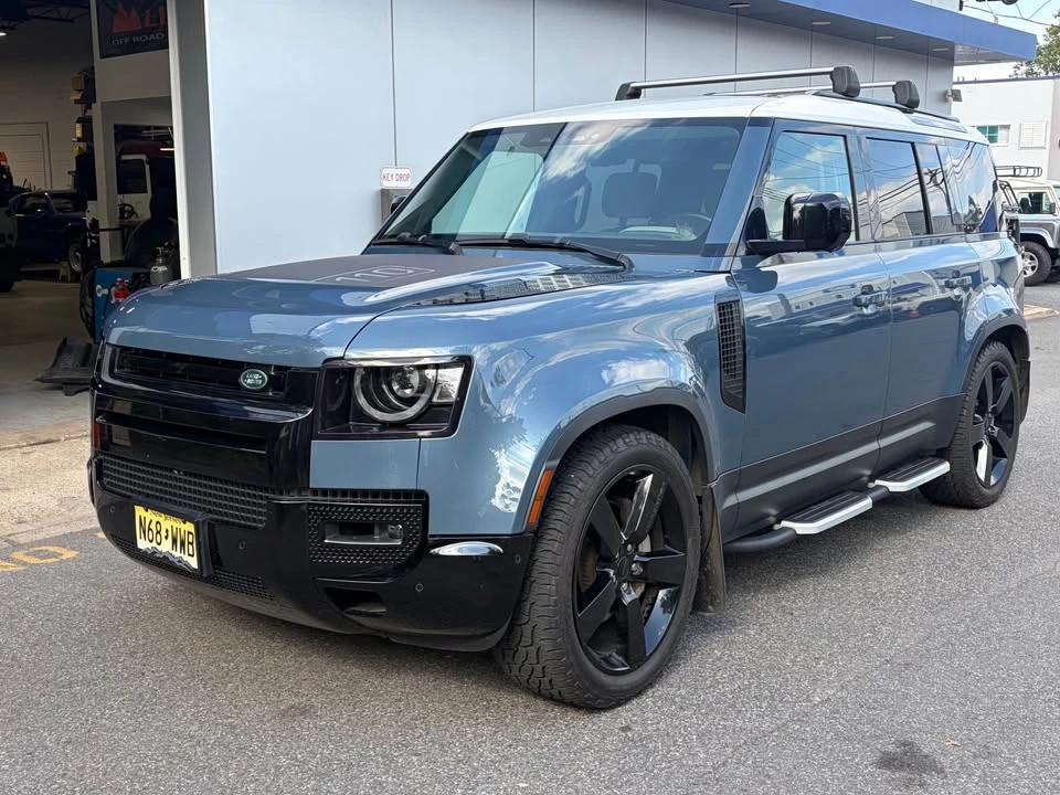 2020 Land Rover Defender L663 - Image 2 of 13