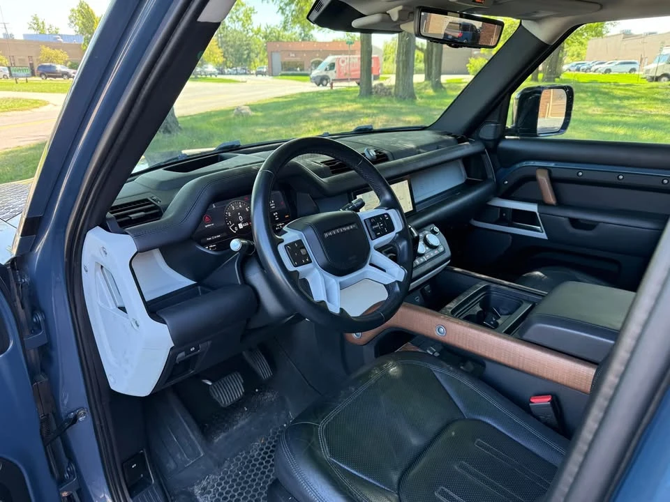 2020 Land Rover Defender L663 - Image 8 of 18