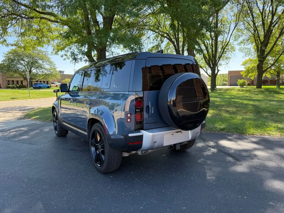 2020 Land Rover Defender L663 - Image 2 of 18