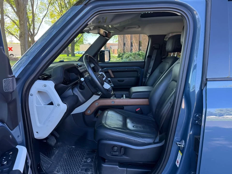 2020 Land Rover Defender L663 - Image 9 of 18