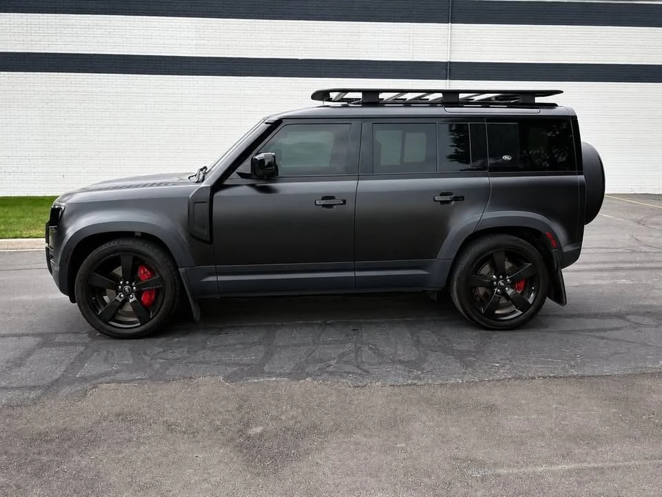 2020 Land Rover Defender L663 - Image 2 of 5