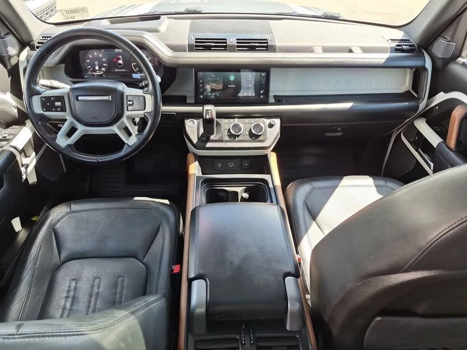 2020 Land Rover Defender L663 - Image 14 of 17