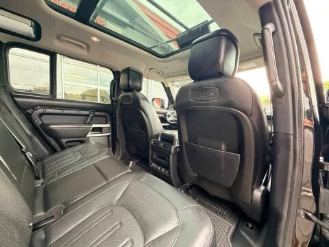 2020 Land Rover Defender L663 - Image 18 of 20