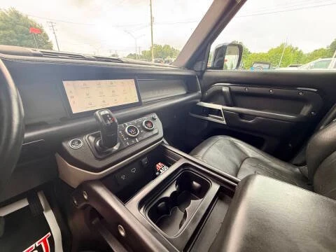 2020 Land Rover Defender L663 - Image 14 of 20