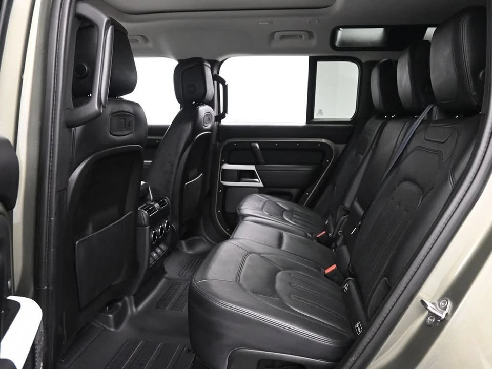 2020 Land Rover Defender L663 - Image 13 of 19