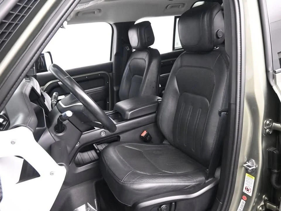 2020 Land Rover Defender L663 - Image 11 of 19