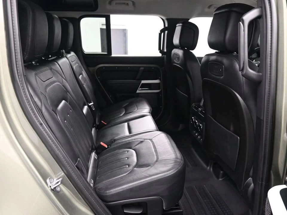 2020 Land Rover Defender L663 - Image 16 of 19
