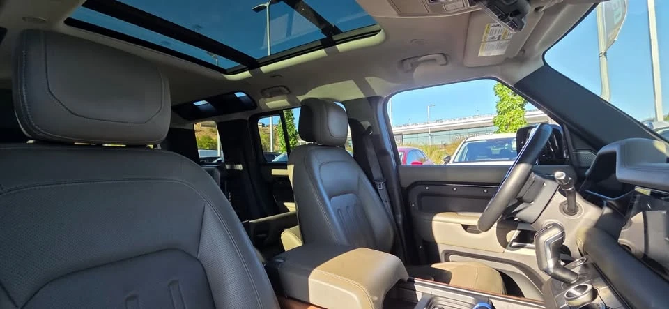 2020 Land Rover Defender L663 - Image 8 of 8