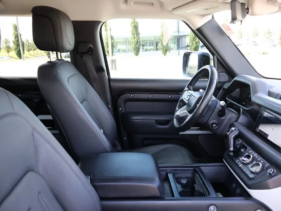 2020 Land Rover Defender L663 - Image 8 of 20