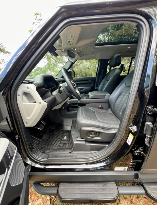 2020 Land Rover Defender 110 - Image 21 of 21