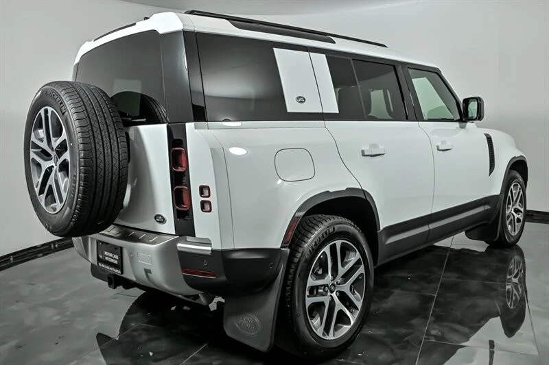 2020 Land Rover Defender L663 - Image 8 of 31