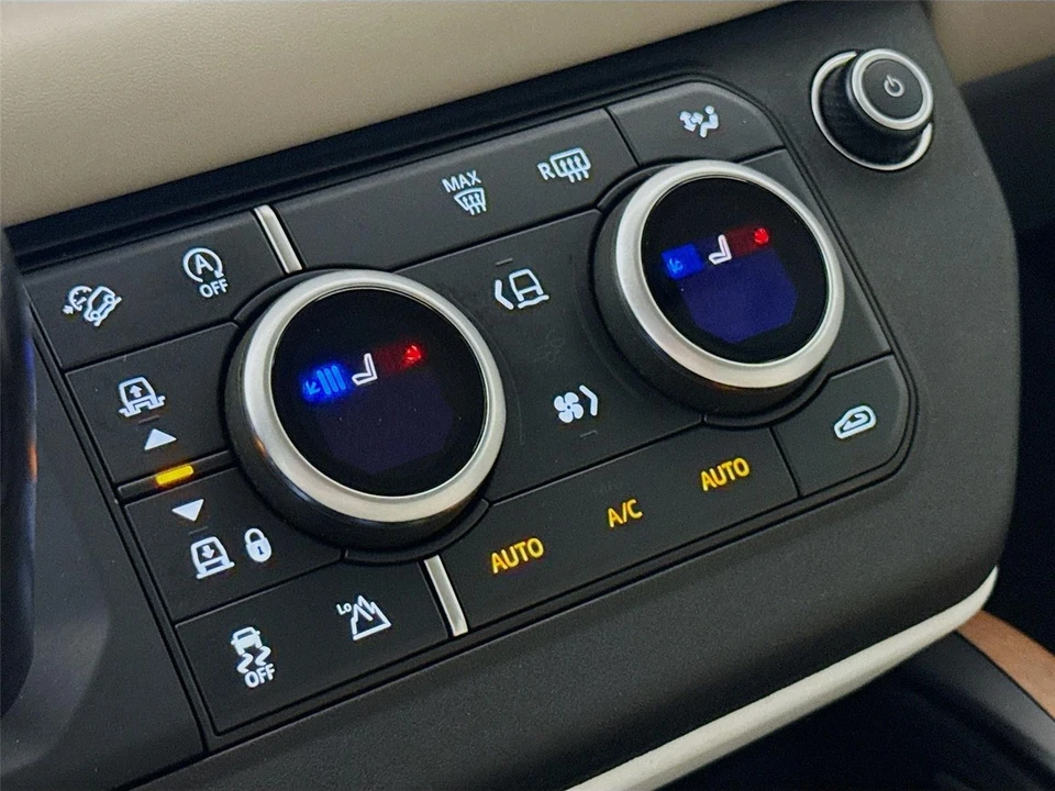 2020 Land Rover Defender L663 - Image 14 of 31