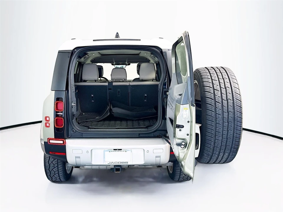 2020 Land Rover Defender L663 - Image 23 of 31