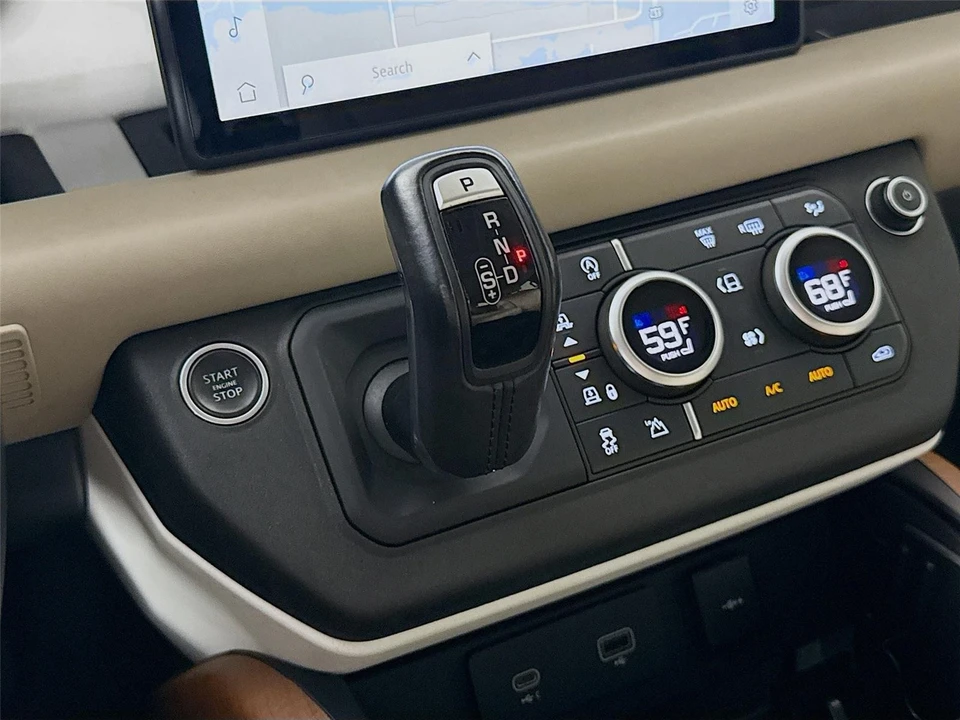 2020 Land Rover Defender L663 - Image 18 of 31