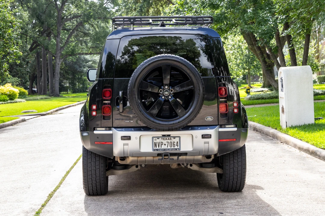 2020 Land Rover Defender L663 - Image 5 of 31