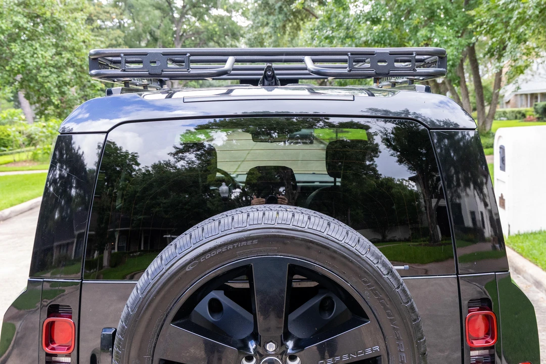 2020 Land Rover Defender L663 - Image 24 of 31
