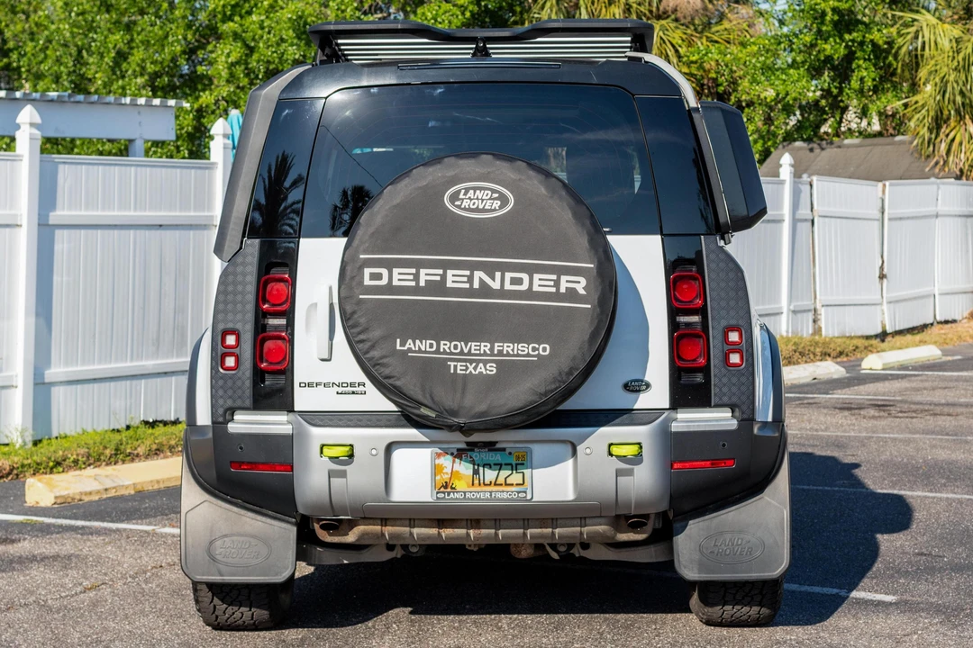 2020 Land Rover Defender L663 - Image 5 of 31